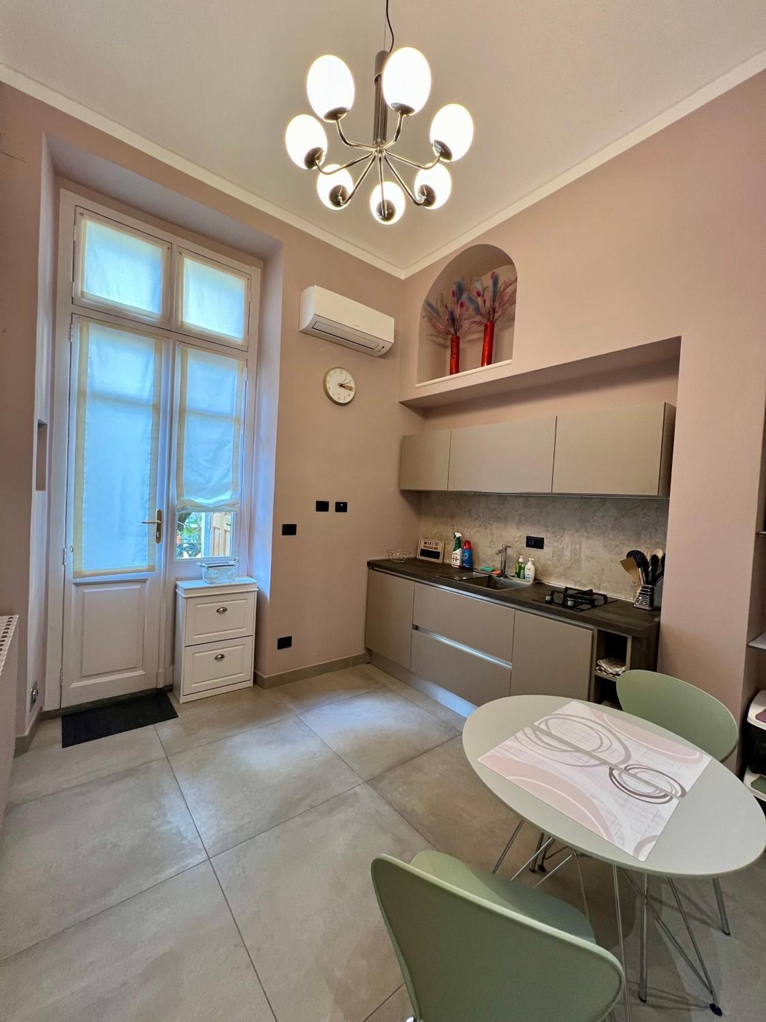 Al 26 Di Tache Apartment Turin Exterior photo